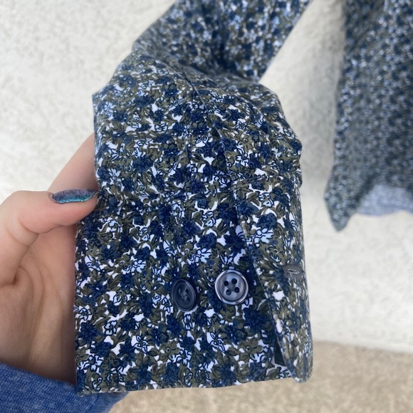 Marc Anthony Button Up - Picture 3 of 3